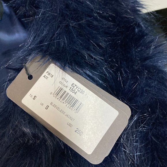 A/X Armani Exchange Dark Blue Faux Fur Women Vest Size S NWT - Picture 5 of 9